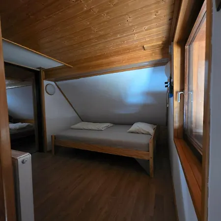 Tijekova Koca Holiday home *
